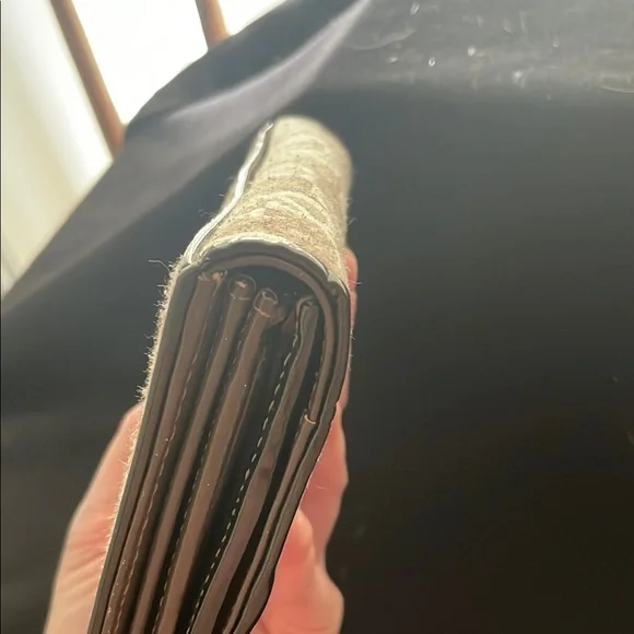 Pinky and Dianne Brown Monogram Wallet - Picture 10 of 11